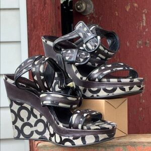 Faux COACH Marlee Black and Cream C Patterned Platform Wedges 8 1/2B
